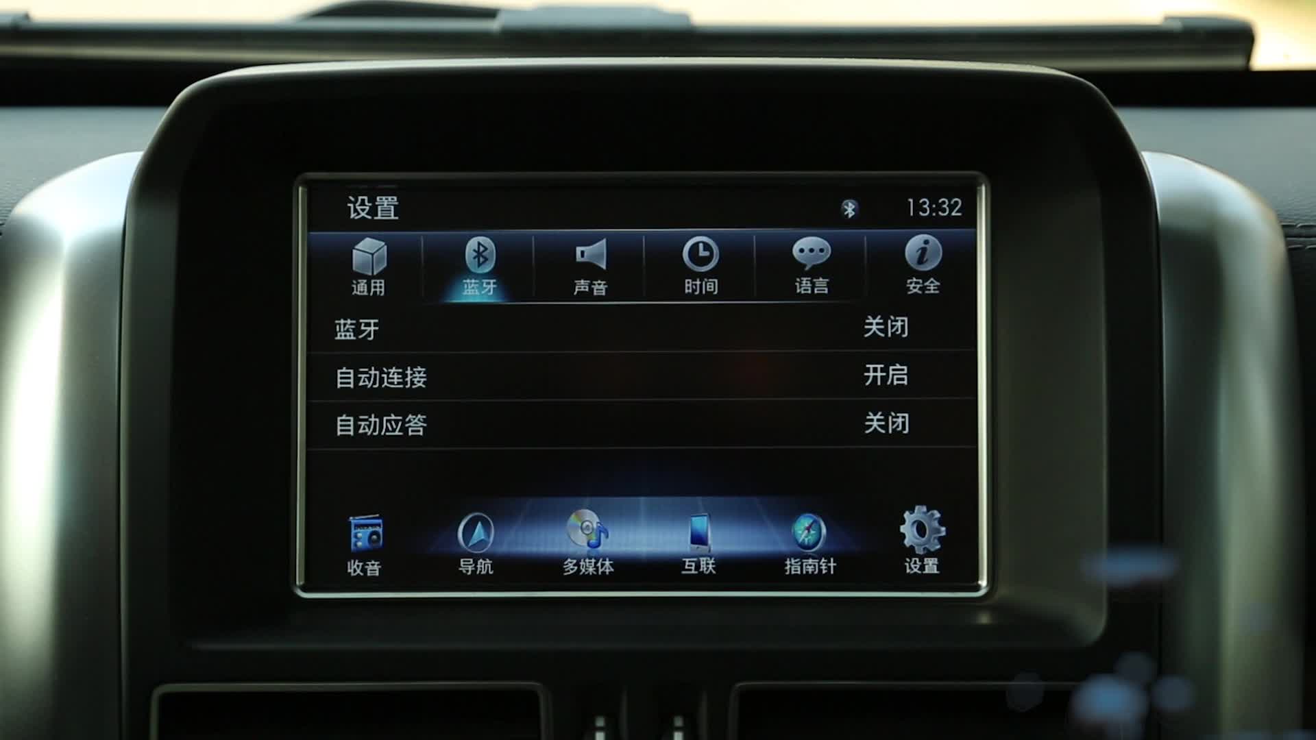 全车功能展示 北京汽车BJ80 娱乐及通讯