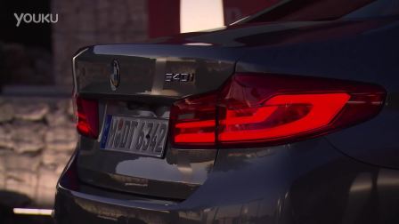 2017款全新BMW 5系低调亮相 与E争锋